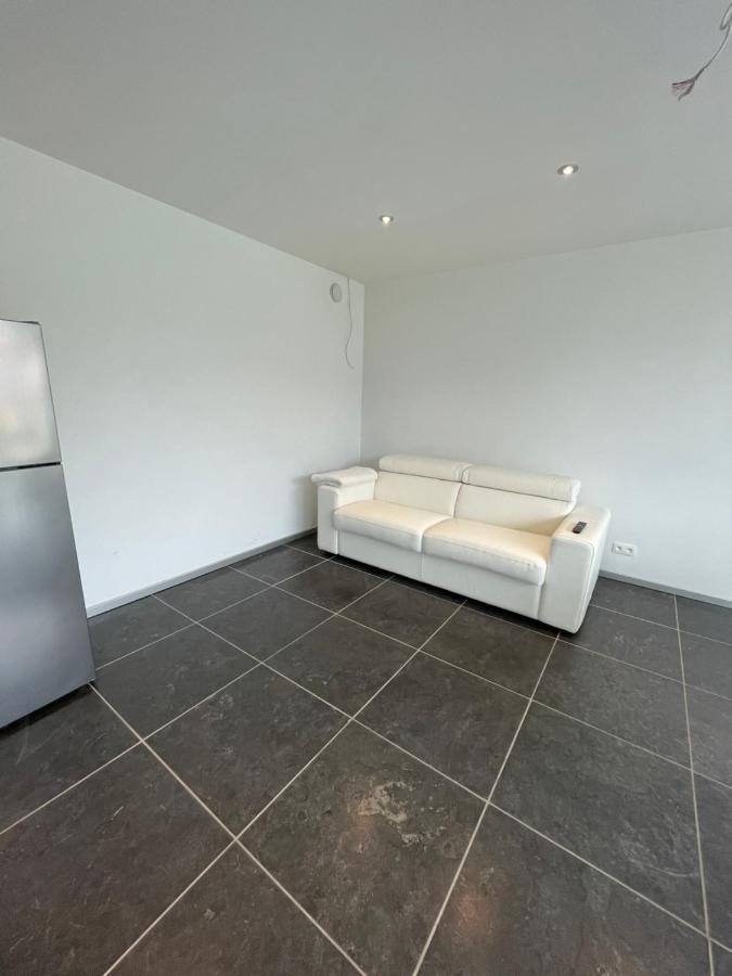 Nieuwbouw Appartement Op 450 Meter Van Het Strand. Bredene Extérieur photo